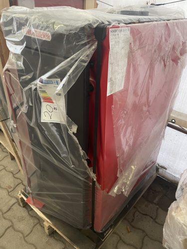 Köröstherm 45 kW F lemezkazán felső füstgáz kivezetés, CSAK SZEMÉLYES ÁTVÉTEL A PUSZTAMONOSTORI SZAKÜZLETÜNKBEN!